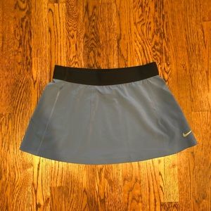 NWOT Nike S blue dri-fit tennis athletic skirt